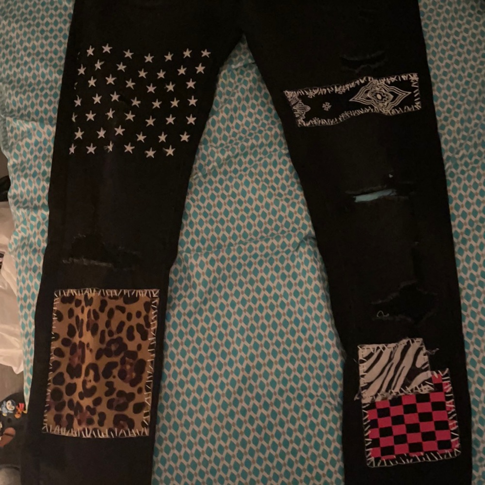 Amiri jeans size 29 black with patches